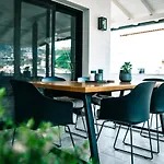 Novi\'S Luxury Apartment 1